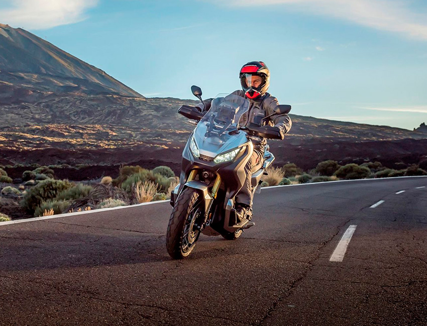 X-ADV750-4
